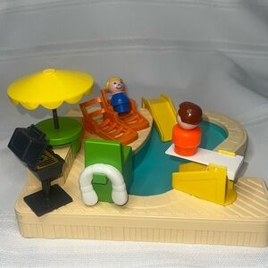 Fisher Price Little People Swimming Pool 2526 1986 Vintage